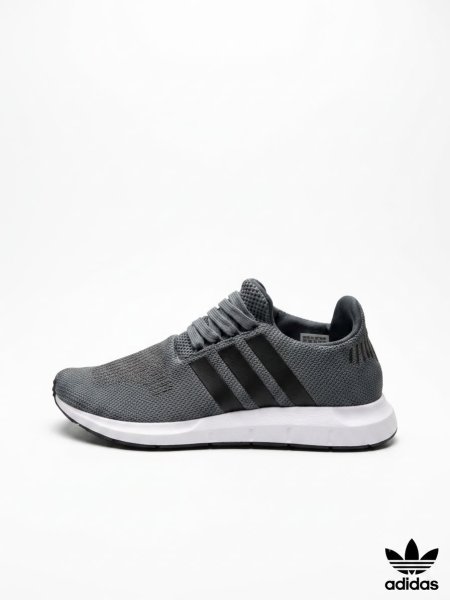 حذاء ADIDAS (COPY ONE)
