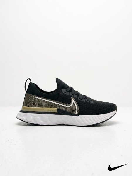 حذاء Nike (COPY ONE)